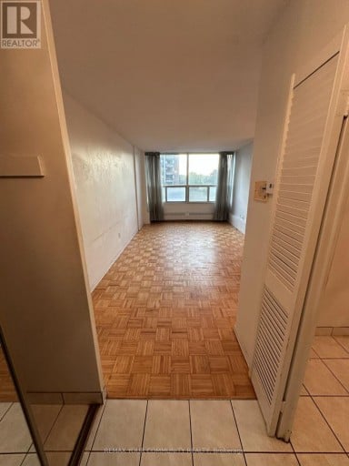 409 - 60 PAVANE LINKWAY, Toronto (Flemingdon Park), Ontario, M3C1A1