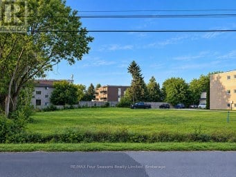 302 SEVENTH STREET Collingwood Ontario photo 2