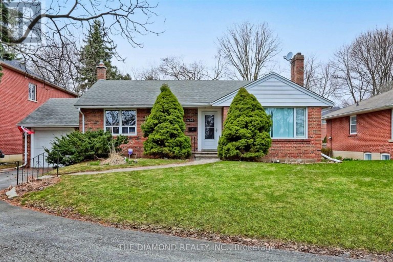 4670 DUNDAS STREET W, Toronto (Edenbridge-Humber Valley), Ontario, M9A1A6