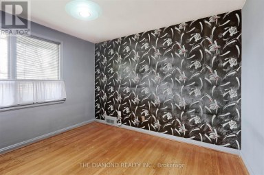 4670 DUNDAS STREET W Toronto (Edenbridge-Humber Valley) Ontario photo 17