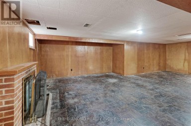 4670 DUNDAS STREET W Toronto (Edenbridge-Humber Valley) Ontario photo 22