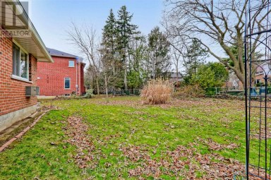 4670 DUNDAS STREET W Toronto (Edenbridge-Humber Valley) Ontario photo 27
