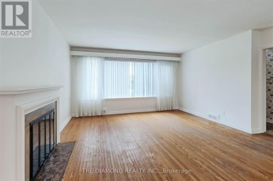 4670 DUNDAS STREET W Toronto (Edenbridge-Humber Valley) Ontario photo 6