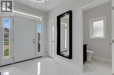 23 FRED KRUG Avenue Tavistock Ontario photo 6