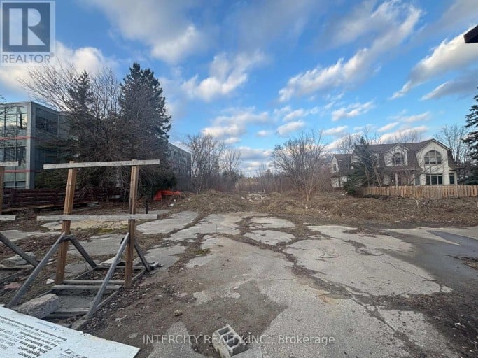 1575 HURONTARIO STREET, Mississauga (Mineola), Ontario, L5G3H7