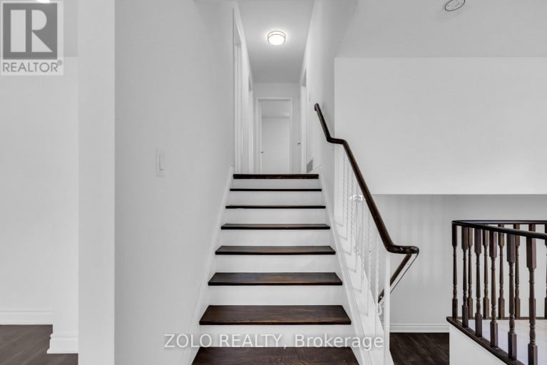 43 DAVIES CRESCENT, Barrie (Grove East), Ontario, L4M2M4
