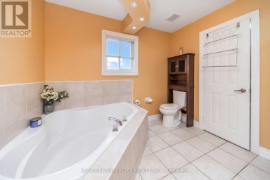 30 FAIRHILL AVENUE Brampton (Fletcher's Meadow) Ontario photo 22