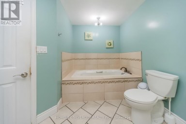 30 FAIRHILL AVENUE Brampton (Fletcher's Meadow) Ontario photo 42
