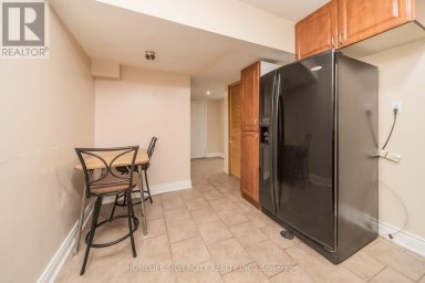 30 FAIRHILL AVENUE Brampton (Fletcher's Meadow) Ontario photo 48