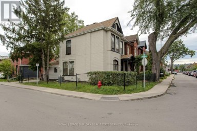 86 WILLIAM STREET Hamilton (Beasley) Ontario photo 2