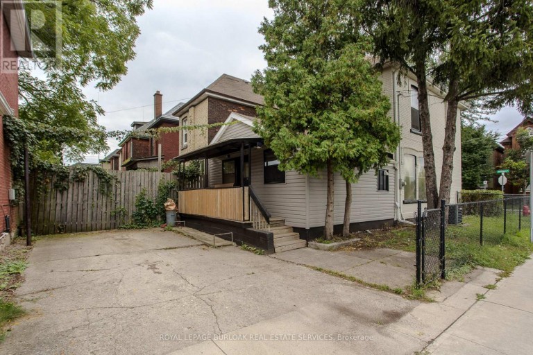 86 WILLIAM STREET, Hamilton (Beasley), Ontario, L8L5T7