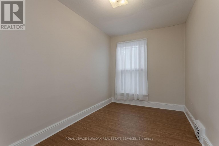 86 WILLIAM STREET, Hamilton (Beasley), Ontario, L8L5T7