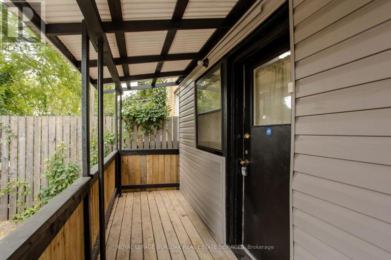 86 WILLIAM STREET, Hamilton (Beasley), Ontario, L8L5T7