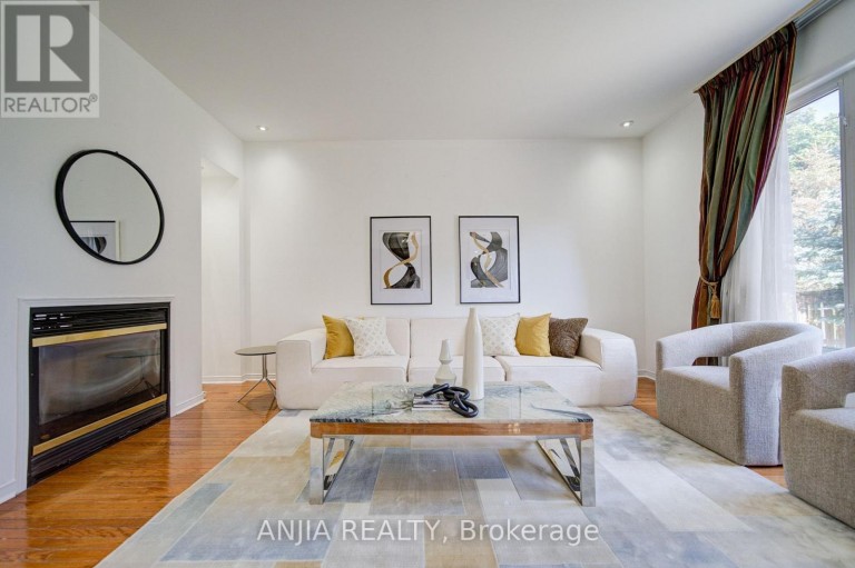 173 RUSSELL JARVIS DRIVE, Markham (Legacy), Ontario, L3S4L3