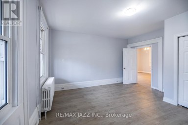 221 WALTON STREET Port Hope Ontario photo 10
