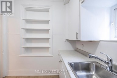 221 WALTON STREET Port Hope Ontario photo 13