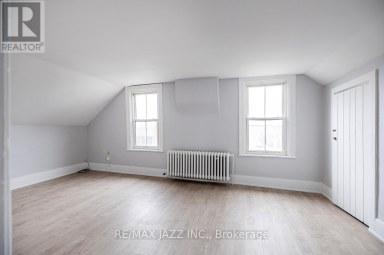 221 WALTON STREET Port Hope Ontario photo 15