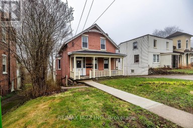 221 WALTON STREET Port Hope Ontario photo 2