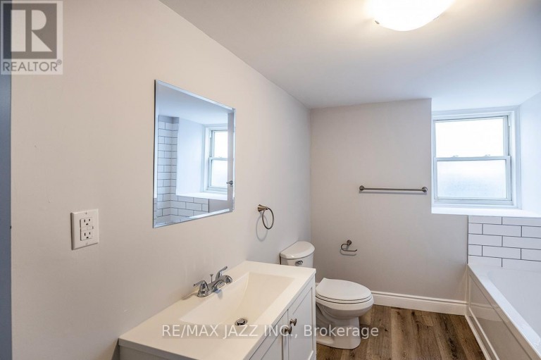 221 WALTON STREET, Port Hope, Ontario, L1A1P1