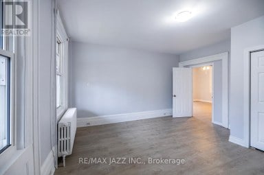 221 WALTON STREET Port Hope Ontario photo 10