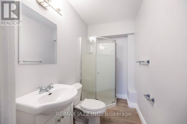221 WALTON STREET Port Hope Ontario photo 11