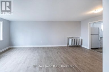 221 WALTON STREET Port Hope Ontario photo 35
