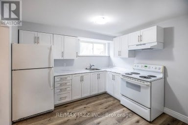 221 WALTON STREET Port Hope Ontario photo 37