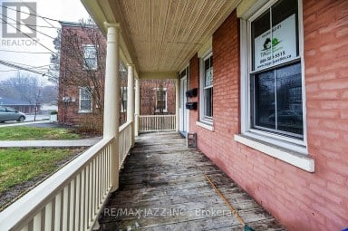 221 WALTON STREET Port Hope Ontario photo 4