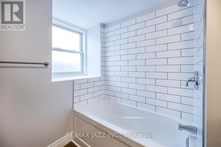 221 WALTON STREET, Port Hope, Ontario, L1A1P1