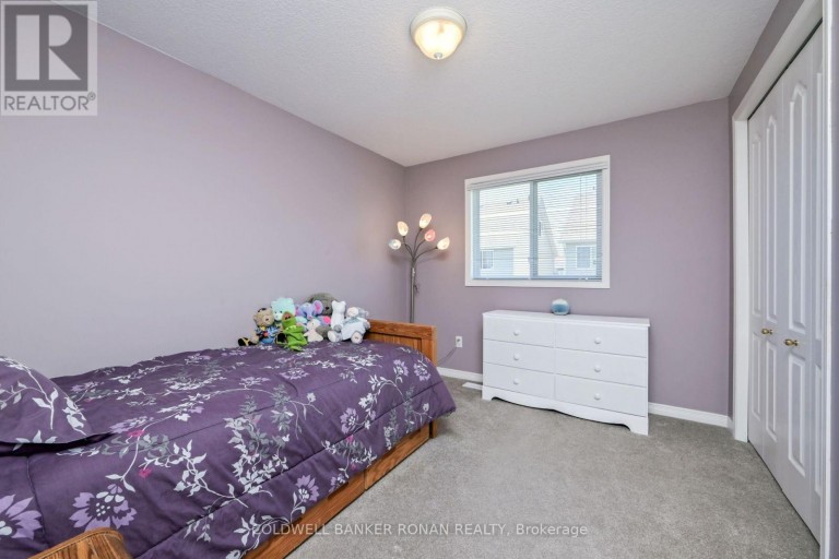 22 CHANTLER ROAD, New Tecumseth (Alliston), Ontario, L9R2E1