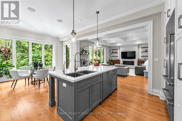 1534 TROTWOOD AVENUE, Mississauga (Mineola), Ontario, L5G3Z9