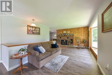 1579 WAINMAN LINE Severn Ontario photo 23