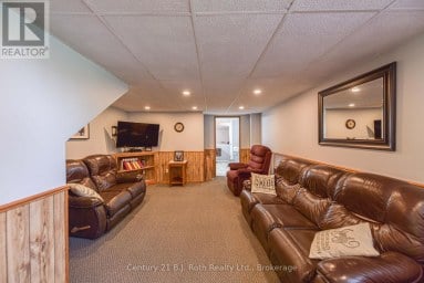 1579 WAINMAN LINE Severn Ontario photo 37