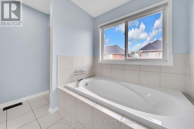54 BUICK BOULEVARD, Brampton (Fletcher's Meadow), Ontario, L7A3X7