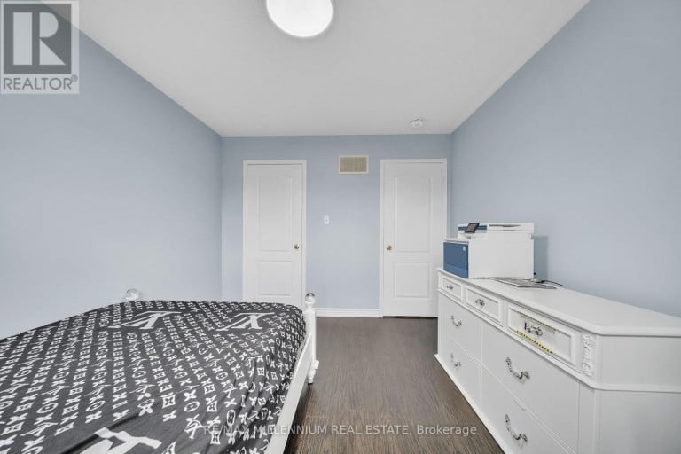 54 BUICK BOULEVARD, Brampton (Fletcher's Meadow), Ontario, L7A3X7
