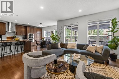 55 Aspenshire Drive SW Calgary Alberta photo 16