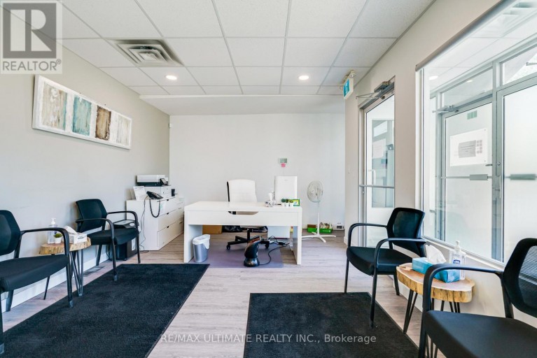 427-429 VAUGHAN ROAD, Toronto (Humewood-Cedarvale), Ontario, M6C2P1