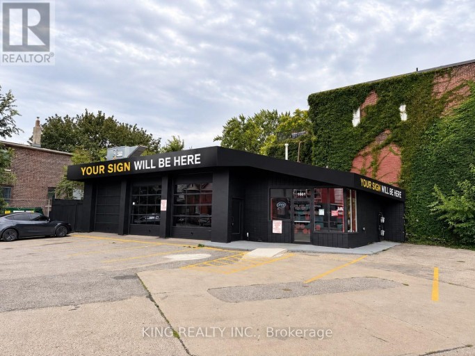 1001 QUEEN STREET E, Toronto (South Riverdale), Ontario, M4M1K2