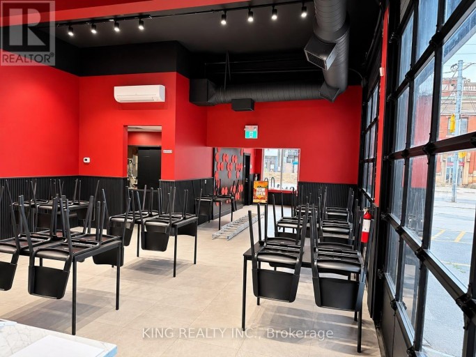 1001 QUEEN STREET E, Toronto (South Riverdale), Ontario, M4M1K2