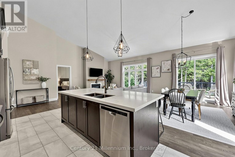 103 TEKIAH ROAD, Blue Mountains, Ontario, N0H1J0