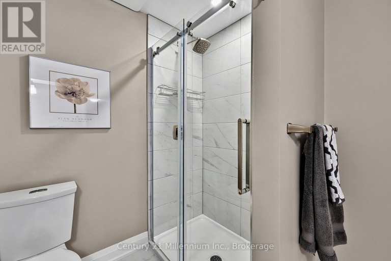 103 TEKIAH ROAD, Blue Mountains, Ontario, N0H1J0
