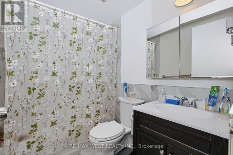 506 - 2645 KIPLING AVENUE, Toronto (Mount Olive-Silverstone-Jamestown), Ontario, M9V3S6