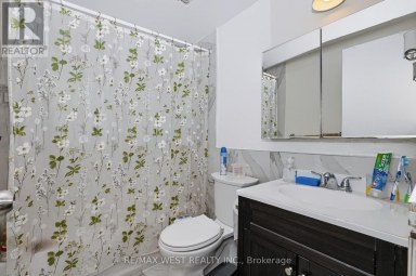 506 - 2645 KIPLING AVENUE Toronto (Mount Olive-Silverstone-Jamestown) Ontario photo 21