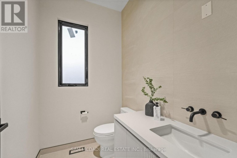 362 MEADOW WOOD LANE, Mississauga (Clarkson), Ontario, L5J2S9