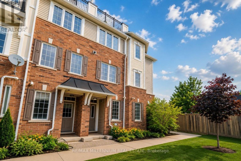 17 - 2614 DASHWOOD DRIVE, Oakville (WT West Oak Trails), Ontario, L6M0K5