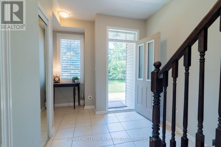 17 - 2614 DASHWOOD DRIVE, Oakville (WT West Oak Trails), Ontario, L6M0K5