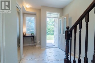17 - 2614 DASHWOOD DRIVE Oakville (WT West Oak Trails) Ontario photo 2