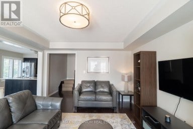 17 - 2614 DASHWOOD DRIVE Oakville (WT West Oak Trails) Ontario photo 5