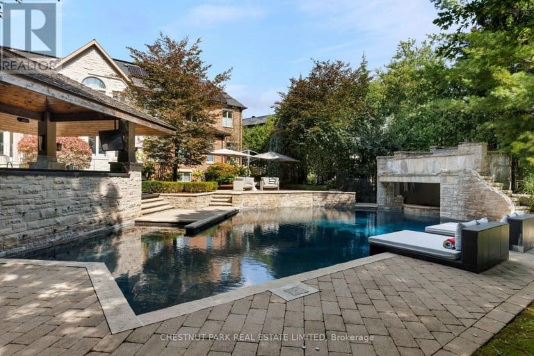 95 BAYVIEW RIDGE, Toronto (Bridle Path-Sunnybrook-York Mills), Ontario, M2L1E3