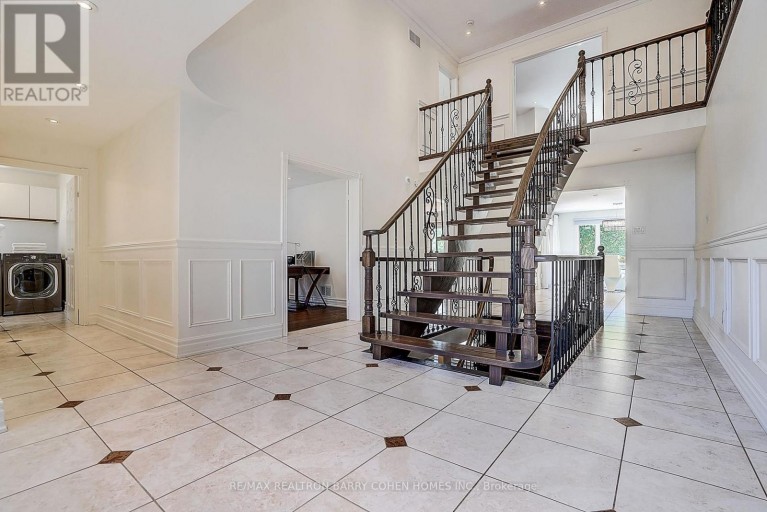 44 PRINCE EDWARD BOULEVARD, Markham (Thornlea), Ontario, L3T7G1